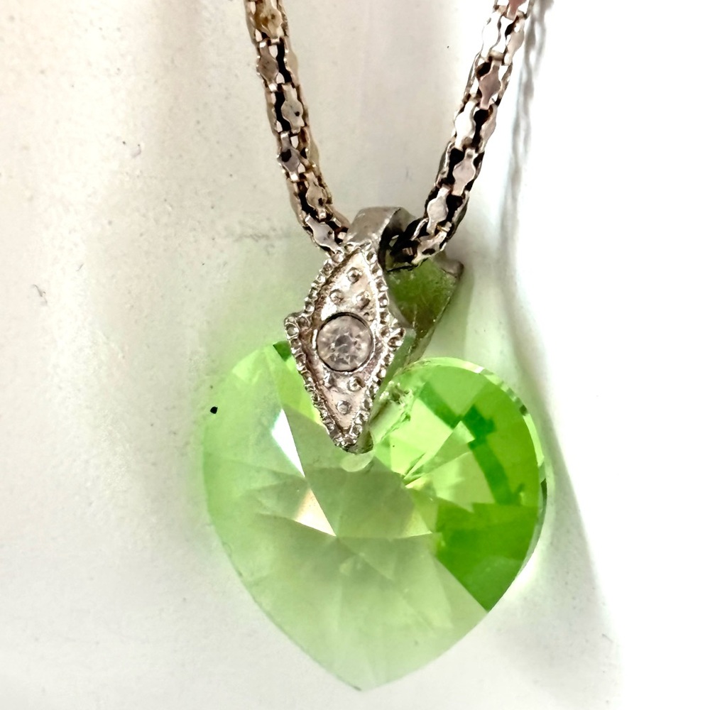 🌷5/25$ Reanimate by MJ from craft Heart Green & CZ Necklace European Crystals